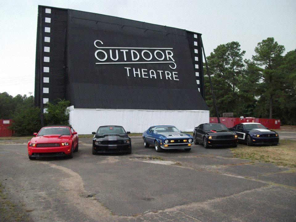 screen at Raleigh Outdoor Drive-in