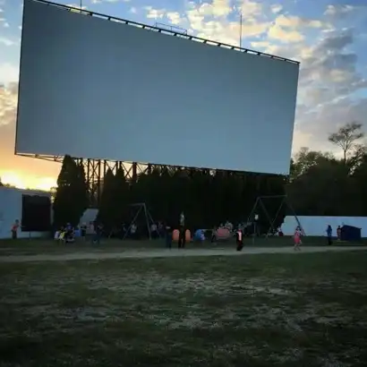 screen at Getty 4 Drive-in