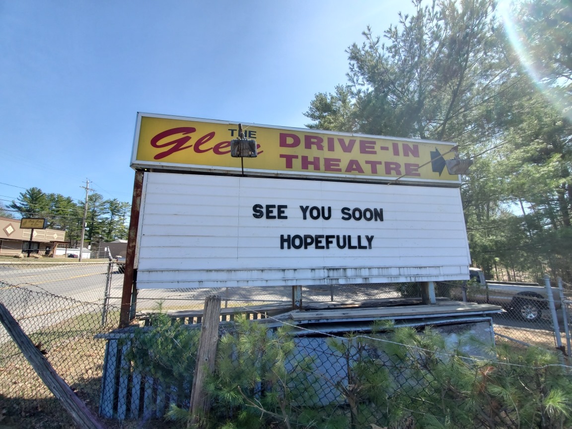 marquee at glen drive-in