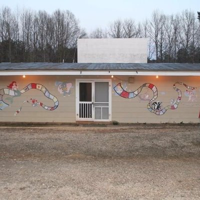 Screen at Iuka Drive-in