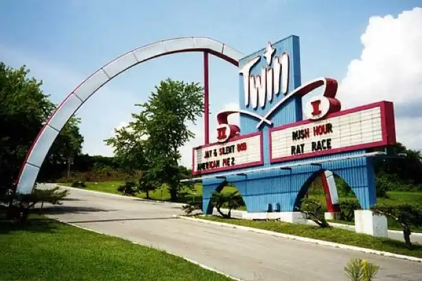 marquee at B&B drive-in theater