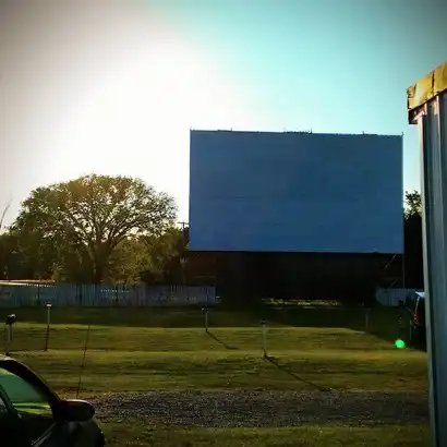 screen at valley brook drive-in